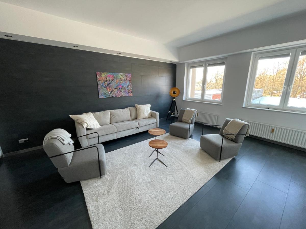 Truretreats Design Loft Fuer 8 Personen I Riesige Kueche I Echarger I 65Z Smarttv I 150Qm Apartman Hamburg Kültér fotó