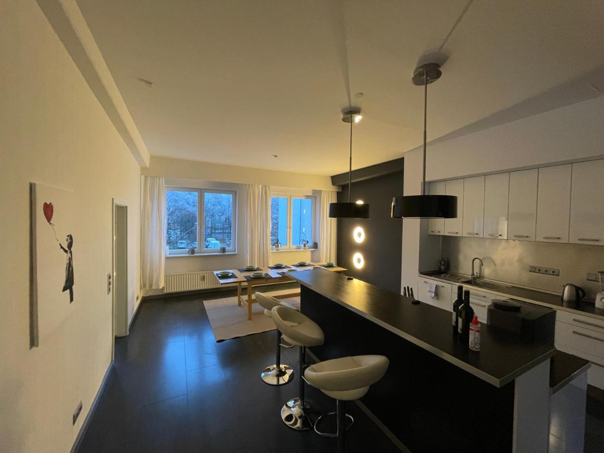Truretreats Design Loft Fuer 8 Personen I Riesige Kueche I Echarger I 65Z Smarttv I 150Qm Apartman Hamburg Kültér fotó
